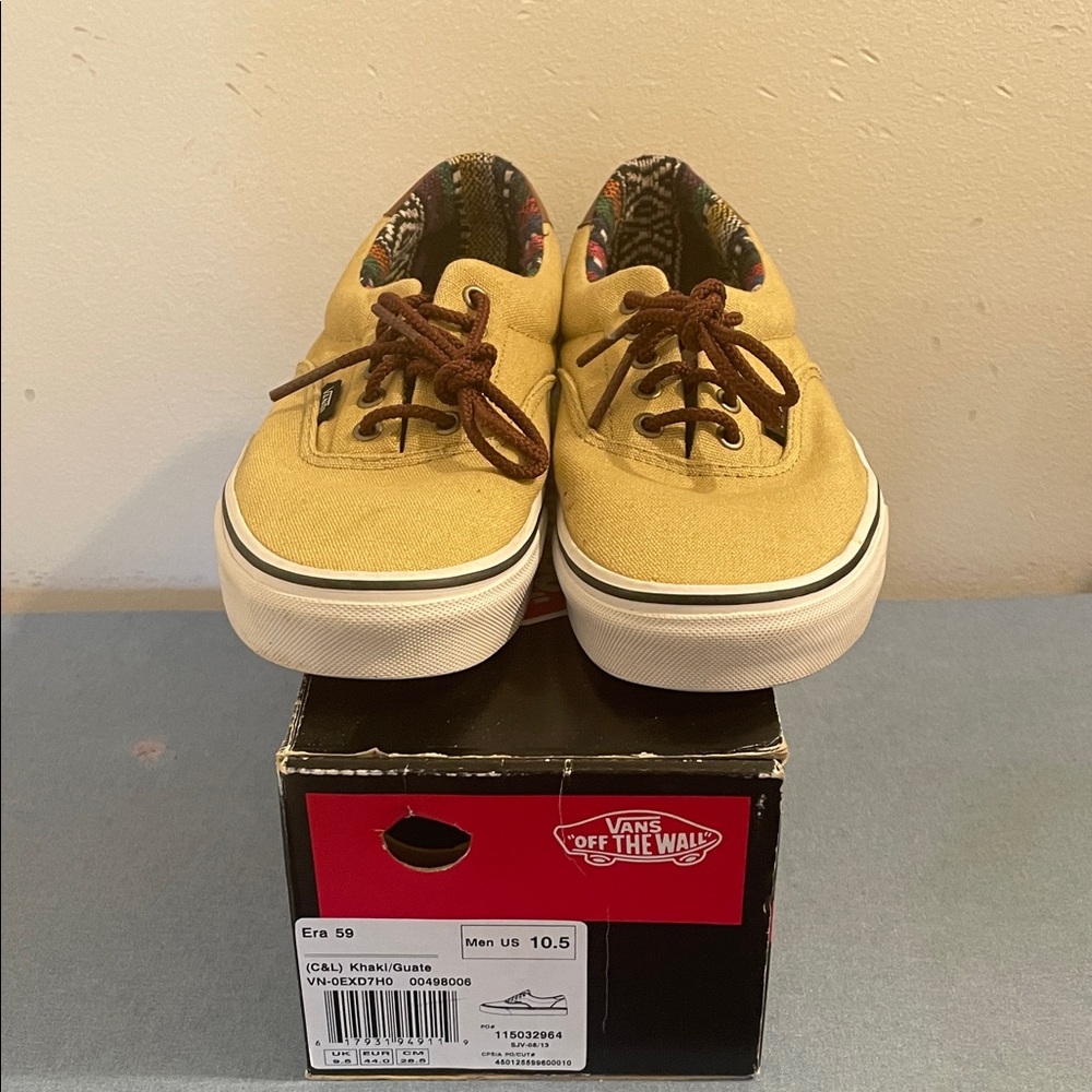 Vans Kids Canvas Low-Top Sneakers in Khaki with Brown Laces